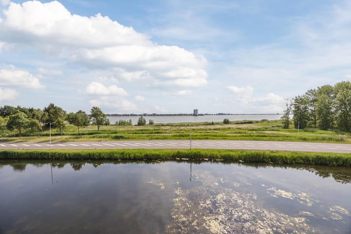 Foto 48 van Saillant 73