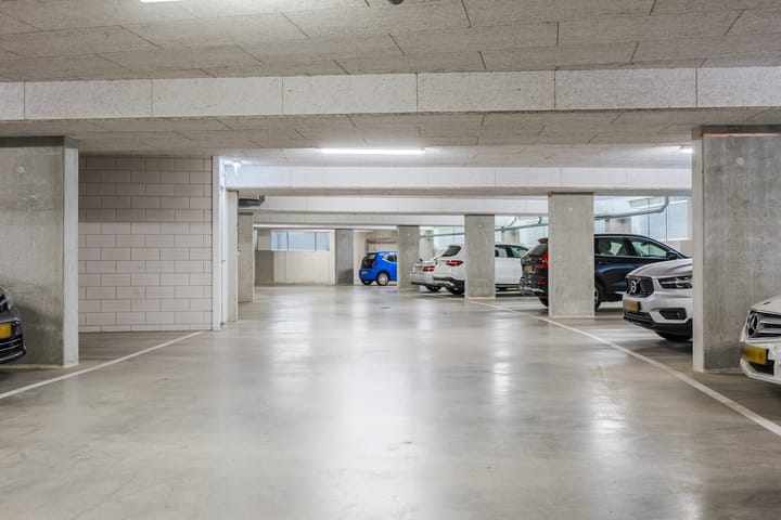 Foto 51 van Saillant 73