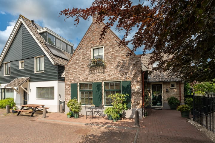 Photo 1 of Ouddiemerlaan 168