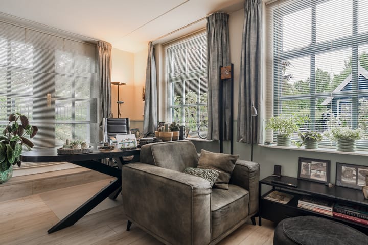 Photo 15 of Ouddiemerlaan 168