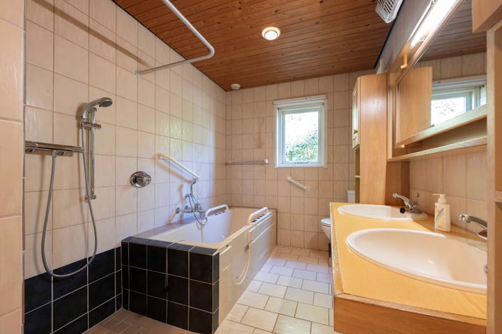 Photo 33 of Sint Maartenstraat 10