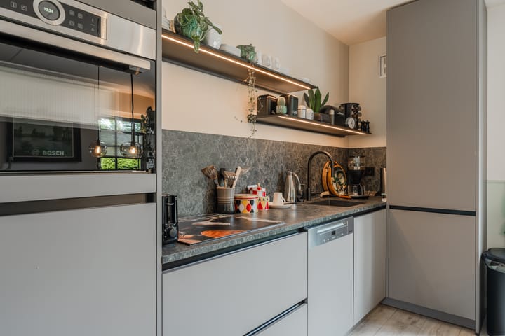 Photo 22 of Ouddiemerlaan 168