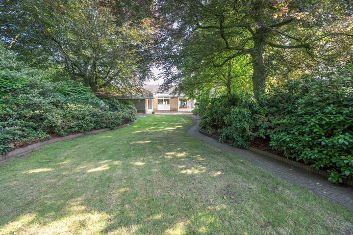 Photo 44 of Sint Maartenstraat 10