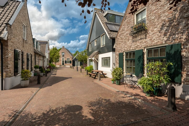 Photo 50 of Ouddiemerlaan 168