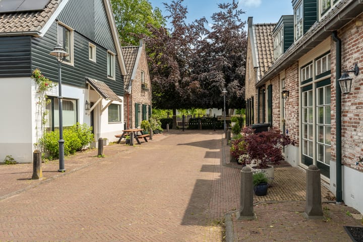 Photo 51 of Ouddiemerlaan 168