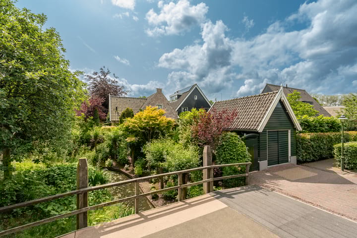 Photo 55 of Ouddiemerlaan 168