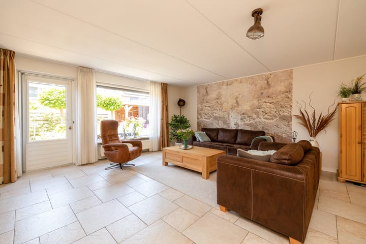 Foto 9 van Voomberghlaan 7