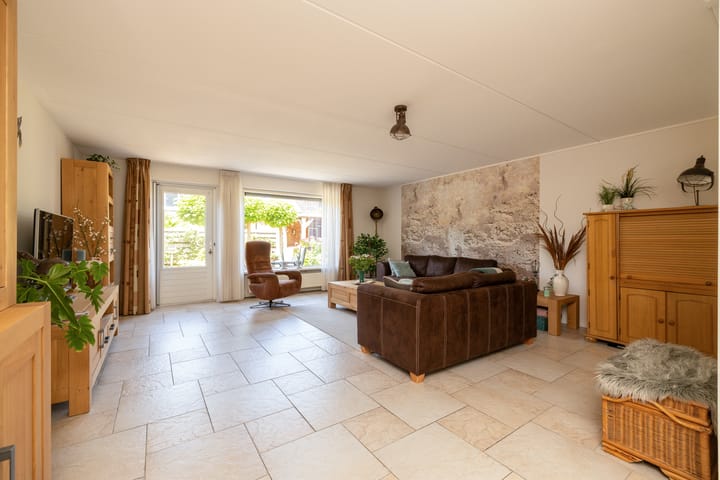 Foto 7 van Voomberghlaan 7