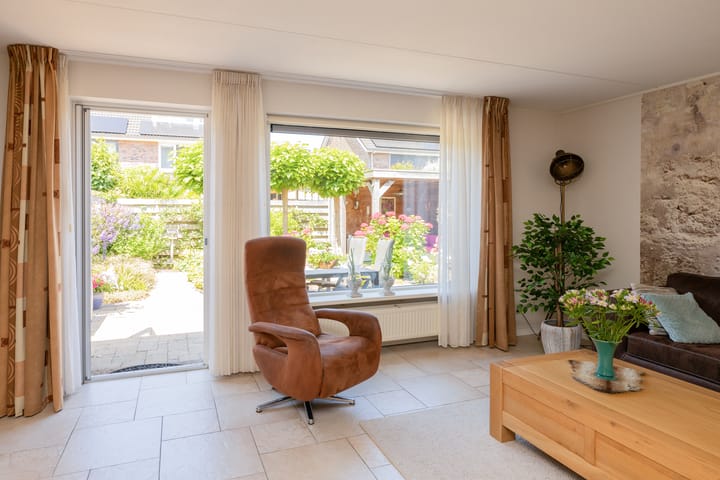 Foto 11 van Voomberghlaan 7