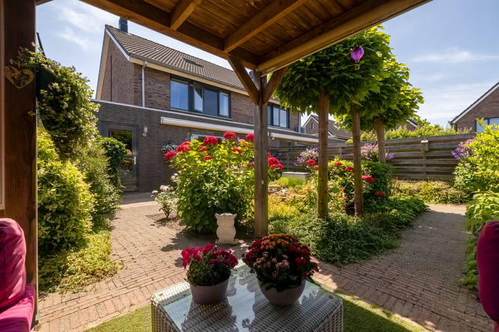 Foto 40 van Voomberghlaan 7