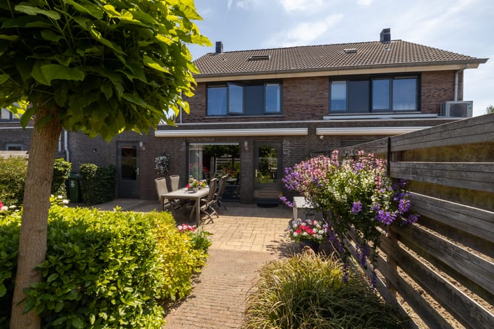 Foto 42 van Voomberghlaan 7