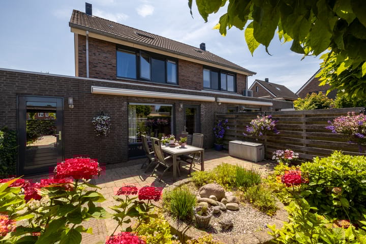 Foto 43 van Voomberghlaan 7