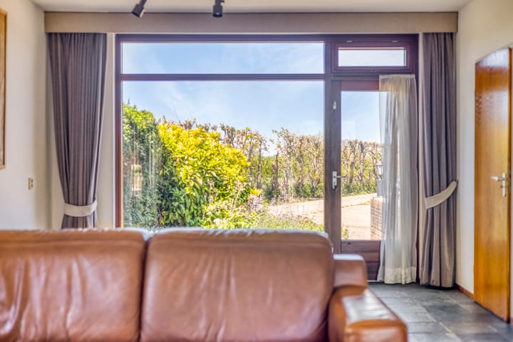 Foto 15 van Botsestraat 11