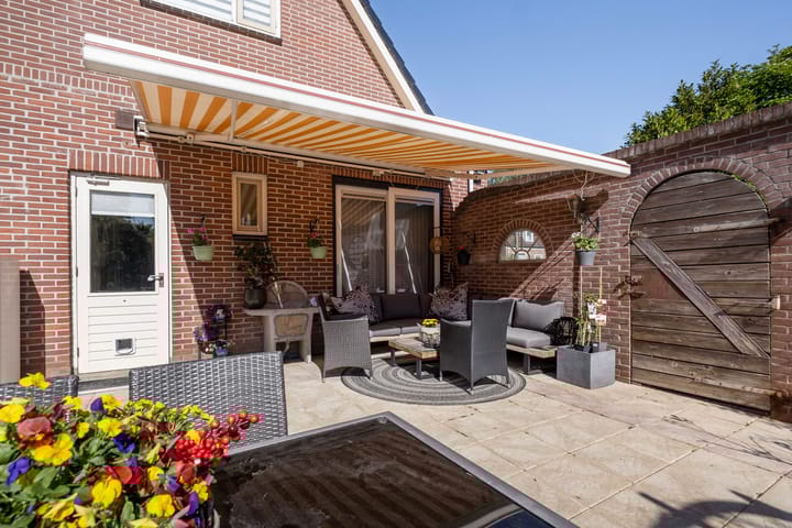 Foto 62 van Molenstraat 4