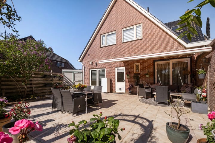 Foto 61 van Molenstraat 4