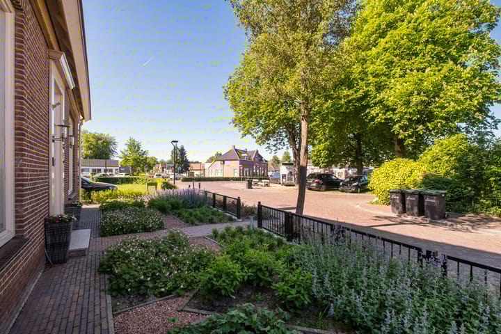 Foto 71 van Molenstraat 4