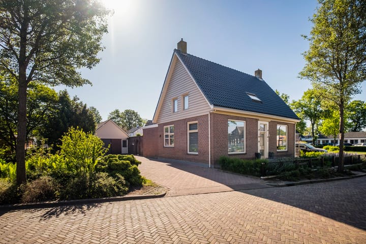 Foto 74 van Molenstraat 4