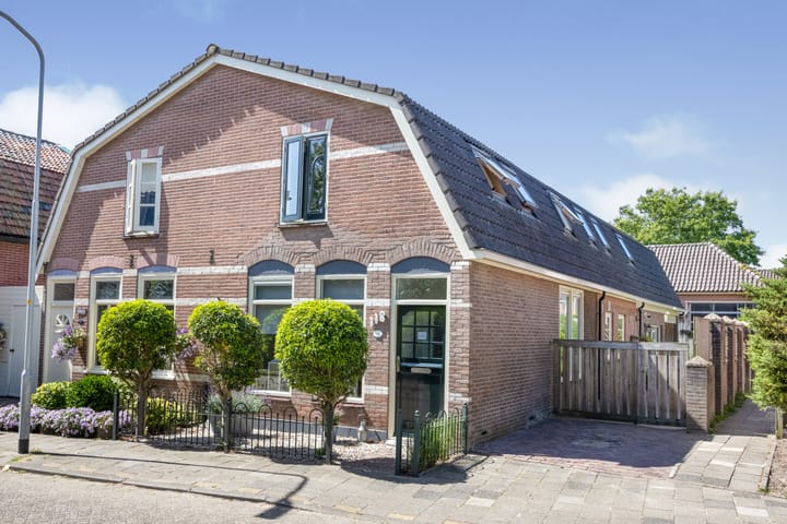 Foto 30 van Middelweg 118