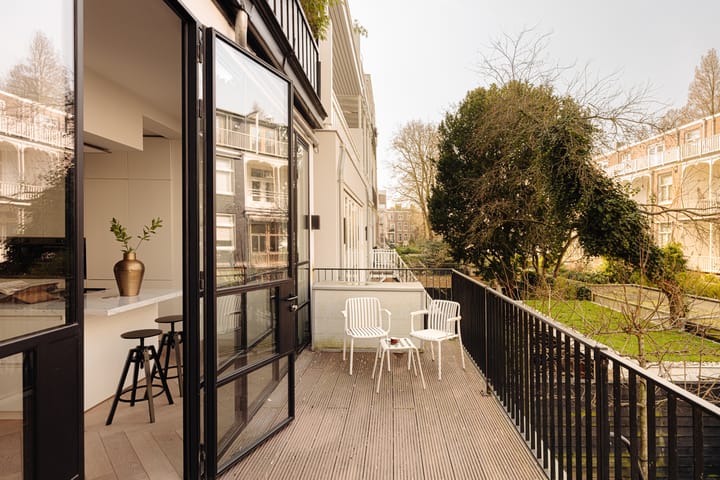 Photo 2 of Willemsparkweg 182-H