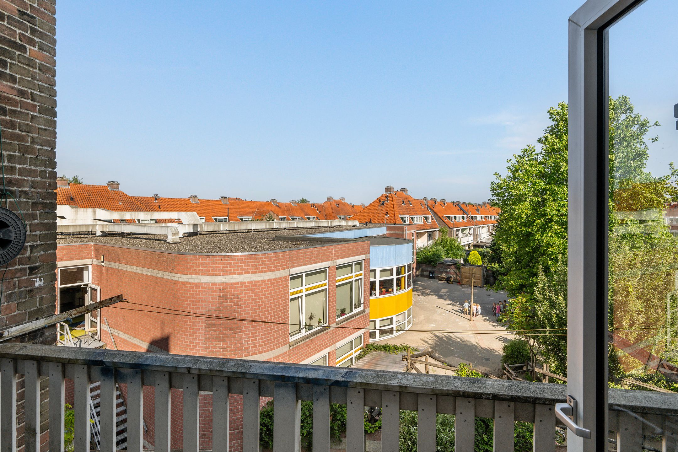 Photo 6 of Sint Liduinastraat 92-B