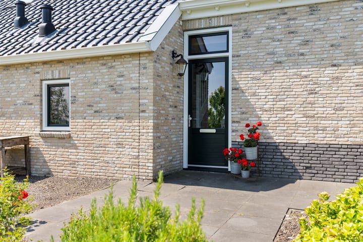 Foto 10 van Oudeschouw 8