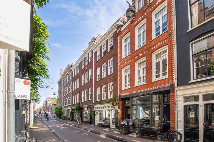 View photo of Hazenstraat 15 3
