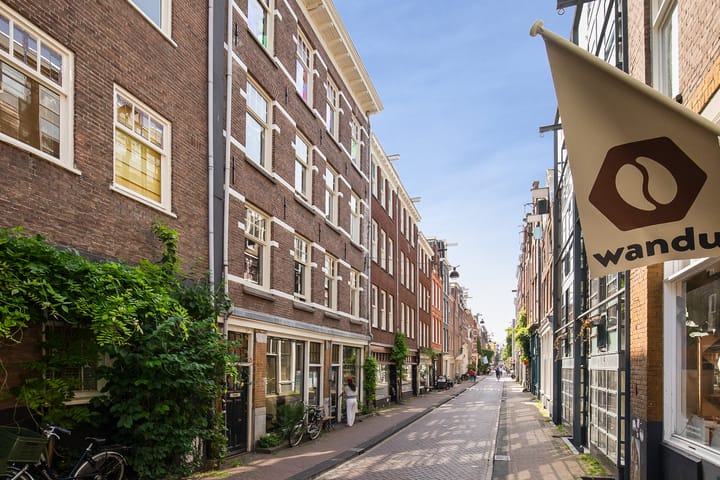 Foto 8 van Hazenstraat 15-3