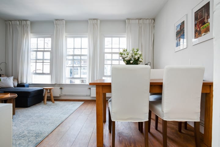 Foto 12 van Hazenstraat 15-3