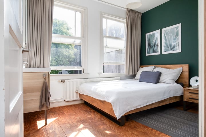 Foto 26 van Hazenstraat 15-3