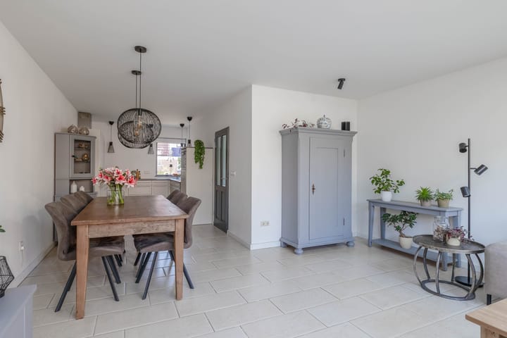 Foto 14 van Tarweakker 70