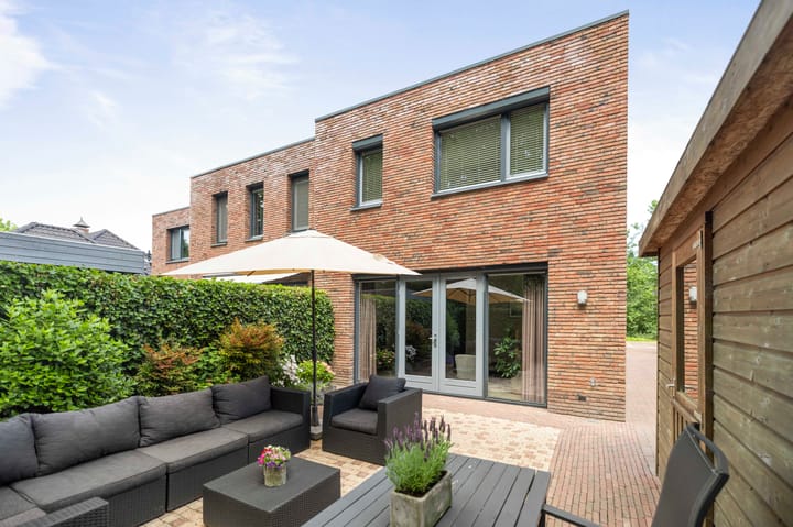 Foto 24 van Weidegeelster 10