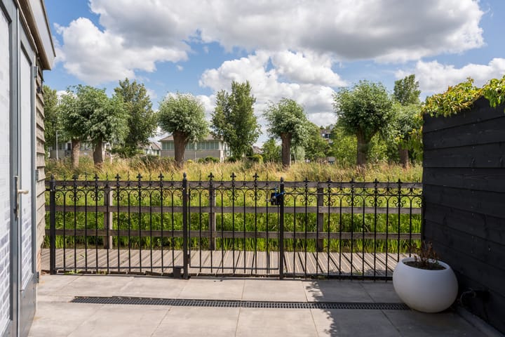 Foto 3 van Marga Klompéstraat 24