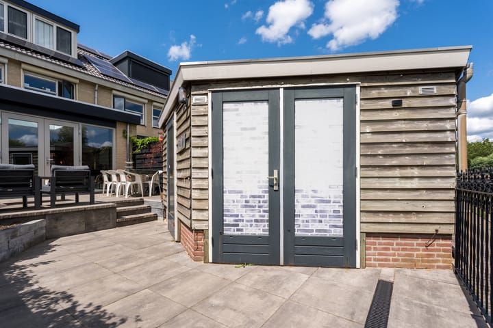 Foto 38 van Marga Klompéstraat 24