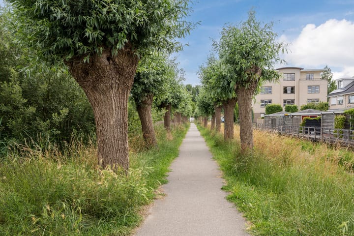 Foto 43 van Marga Klompéstraat 24