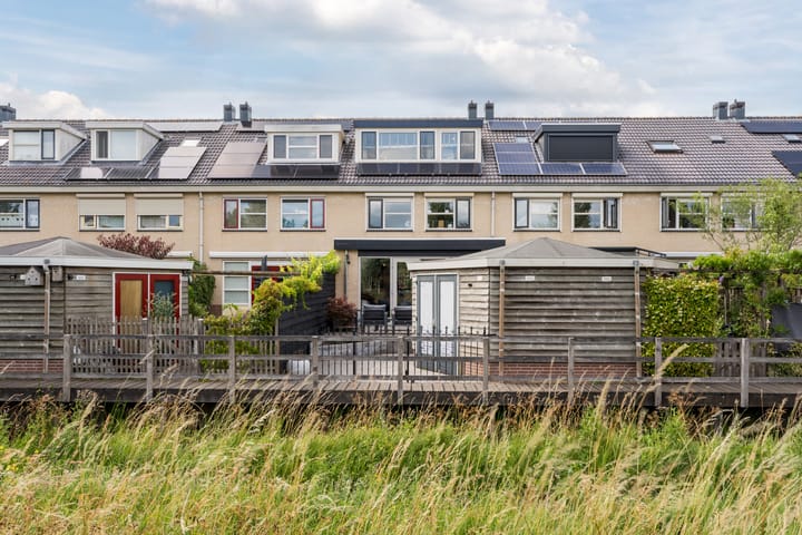 Foto 1 van Marga Klompéstraat 24