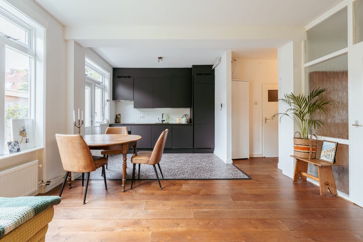 Photo 10 of Veeteeltstraat 12-A