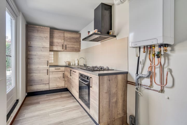 Photo 15 of Wittebollestraat 41