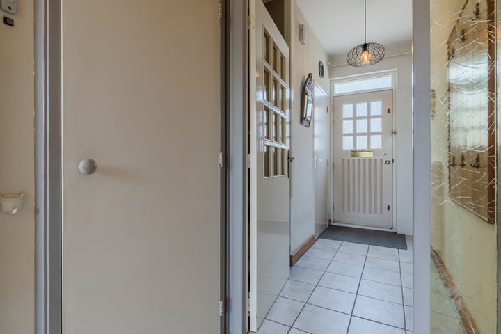 Foto 10 van Van Rooylaan 9