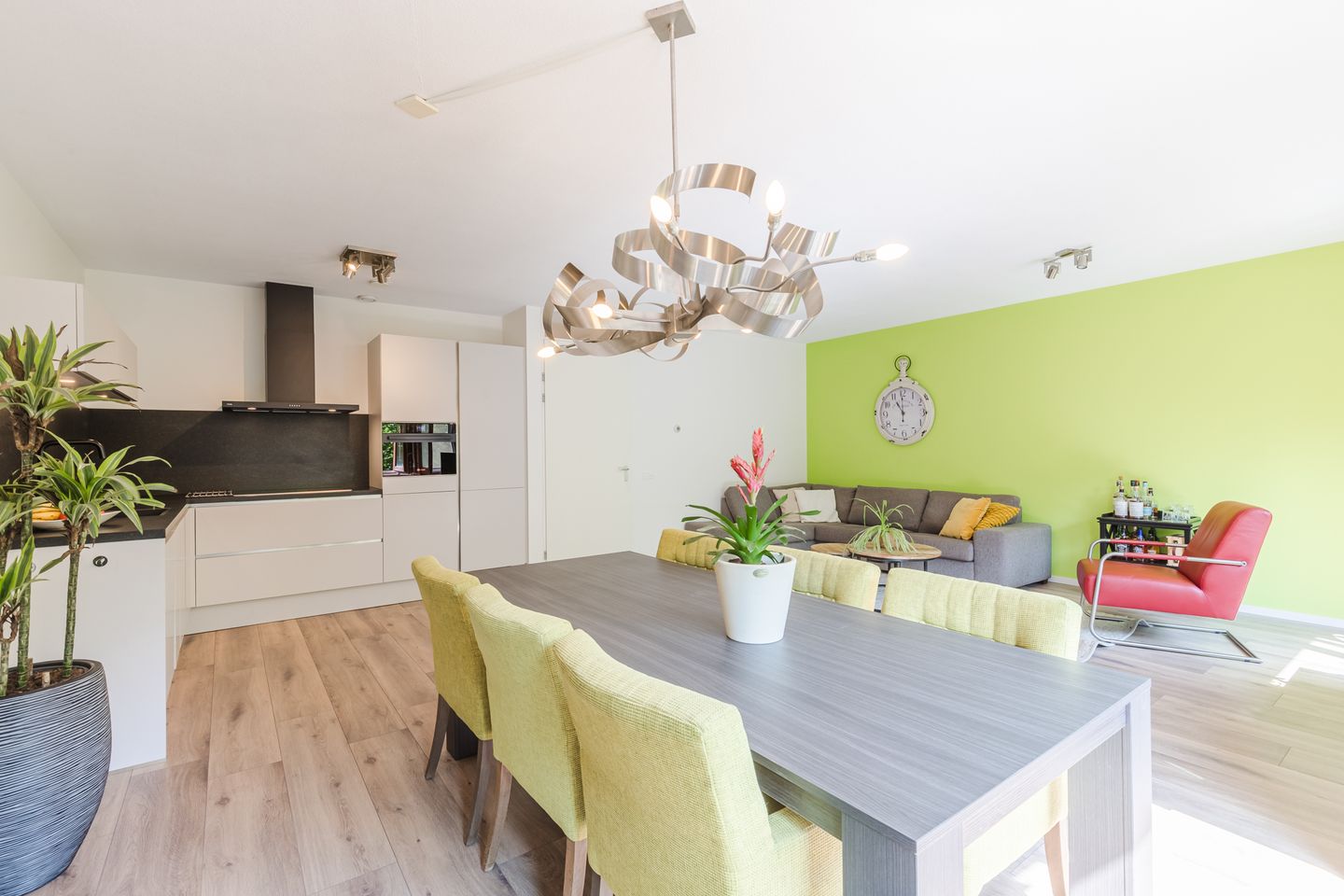 Photo 10 of Beverweg 117