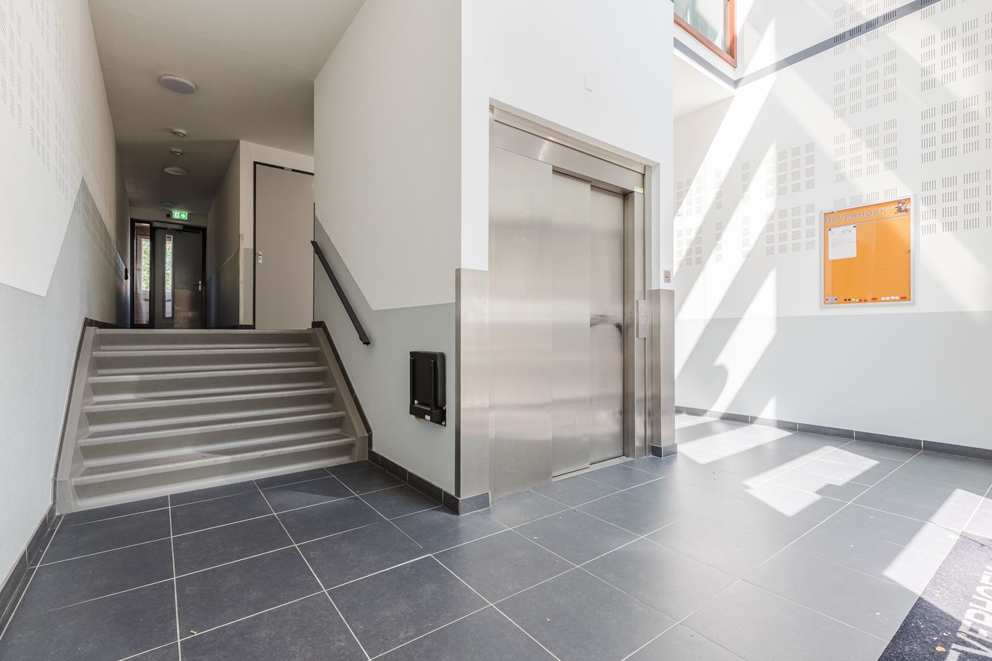 Photo 25 of Beverweg 117