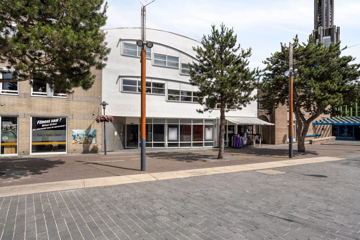 Foto 1 van Kerkplein 2