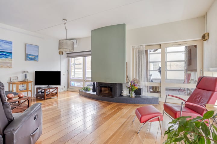 Foto 2 van Kerkplein 2