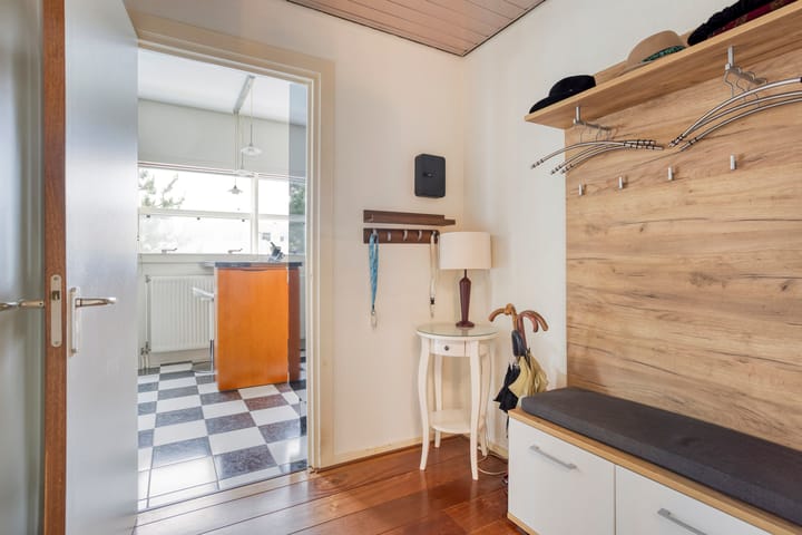 Foto 12 van Kerkplein 2