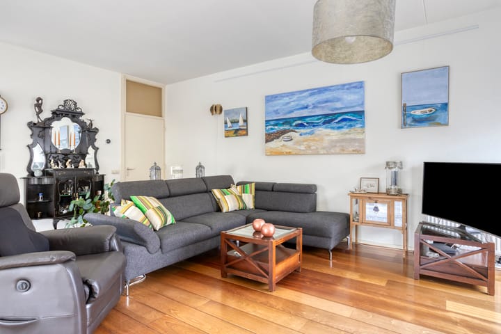 Foto 16 van Kerkplein 2