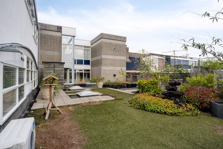 Foto 32 van Kerkplein 2