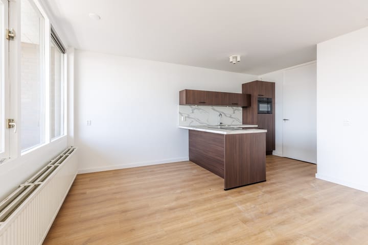 Foto 10 van Helfrichstraat 41