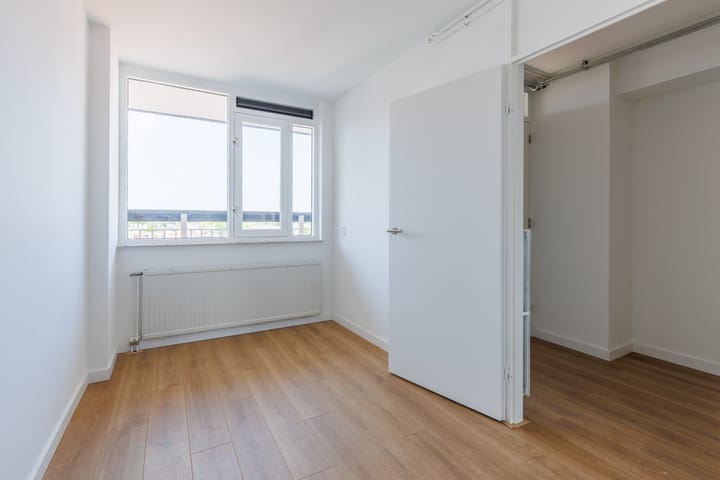 Foto 15 van Helfrichstraat 41