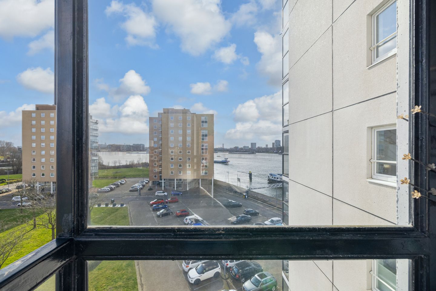 Foto 1 van Buitenbassinweg 356