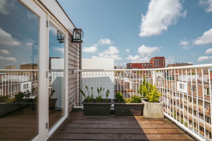 Foto 33 van Tilanusstraat 77-5