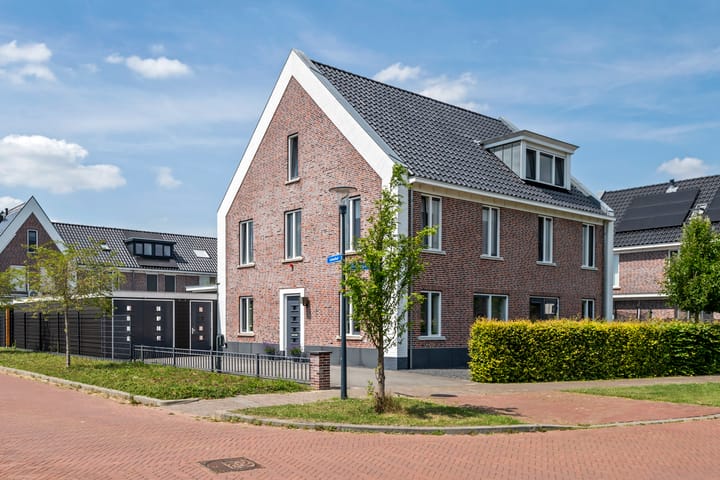 Schagenhof 1